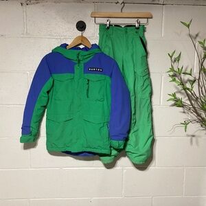 Burton Boys Small Snowboard/Ski Jacket & Bibs Set – Winter Coat & Snow Pant